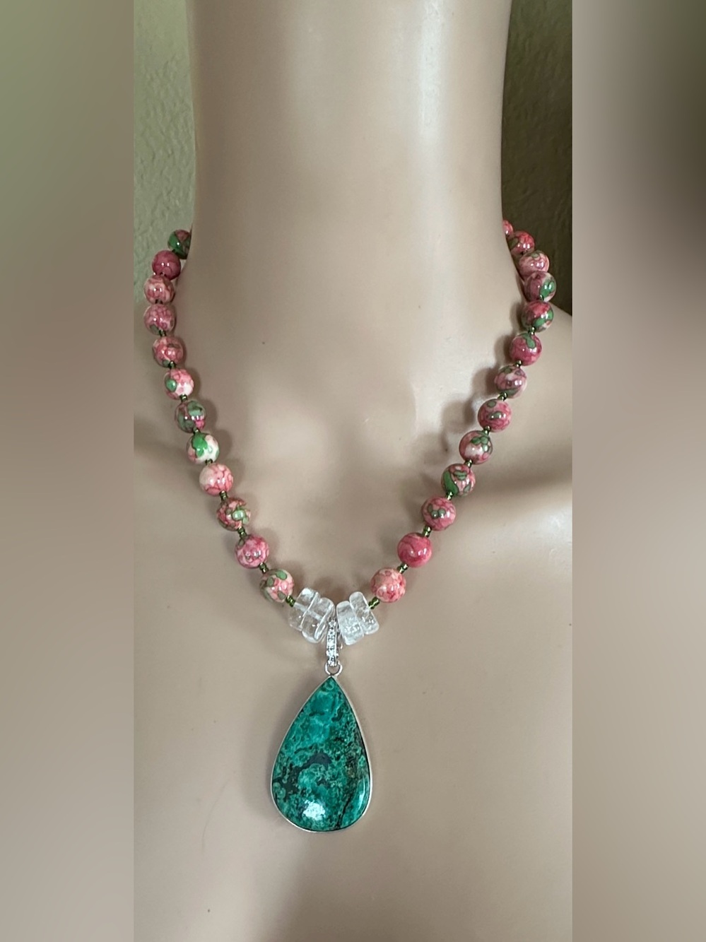 20-1/2 inch Rain Flower Jade bead necklace NWOT
